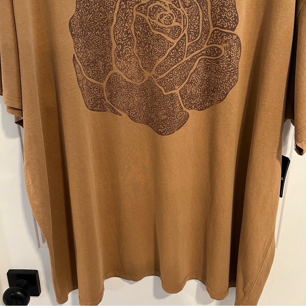 Festi Tobacco Brown Graphic T-Shirt with Rose Design. Size 1. NWT. - Picture 4 of 13